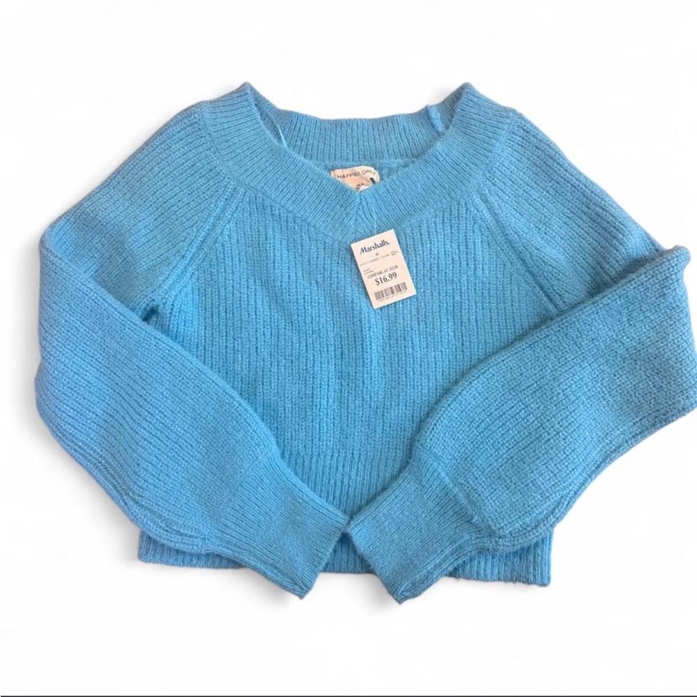 NWT adorable blue off the shoulder sweater Size M